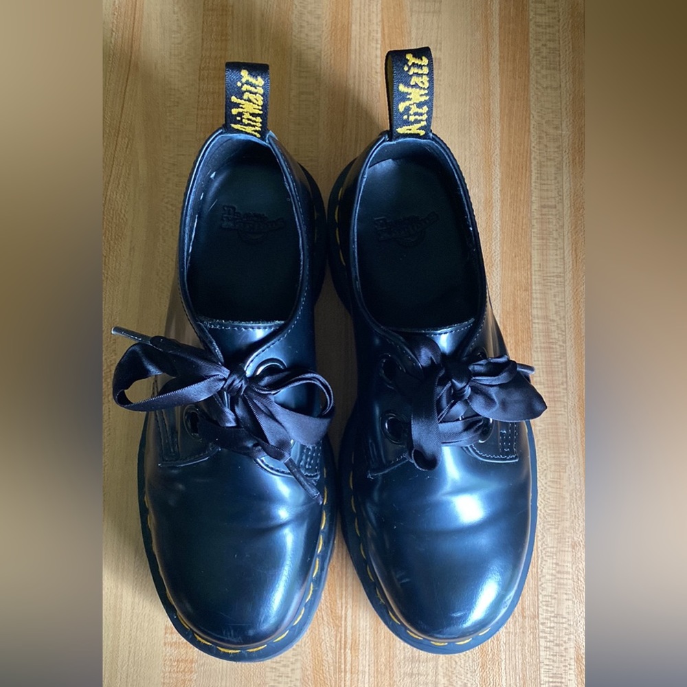 Holly Dr. Martens Platform